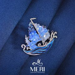 Cài Áo Nữ MERI Blue Sailboat