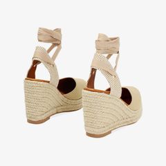 Giày Đế Xuồng Nữ 254920101CATAUP