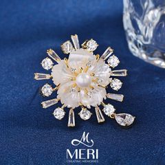 Cài Áo Nữ Meri Pearl Radiance