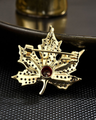 Cài Áo Nữ Meri Maple Leaf