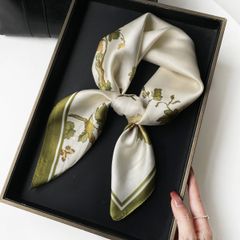 Khăn Choàng Nữ Meri Drunken Vine