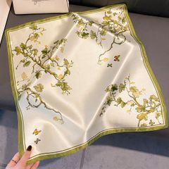 Khăn Choàng Nữ Meri Drunken Vine