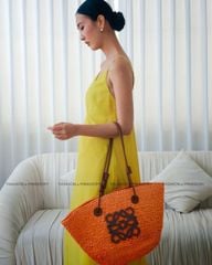 Đầm Lụa Vàng