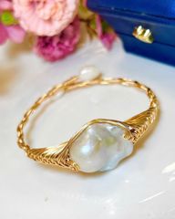 Vòng Tay Baroque Pearl