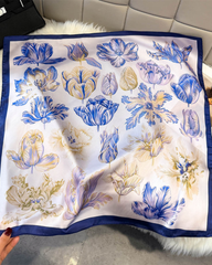 Khăn Choàng Azure Flower