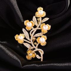 Cài Áo Nữ Meri Pearl Blossom