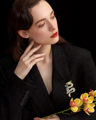 Cài Áo Nữ Meri Golden Dragon