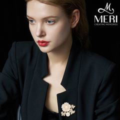 Cài Áo Nữ Opaline Petals