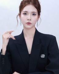 Cài Áo Crystal Shine