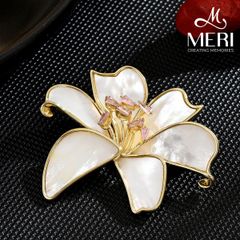 Cài Áo Nữ Meri Pearlescent Petal