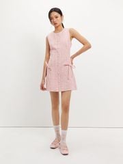 Đầm Dạ Cài Nút Ngọc Trai