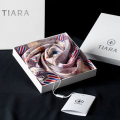 Khăn Choàng Tiara 2S64LB45 (45 x 45 cm)