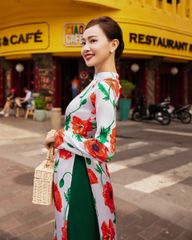 Áo Dài Nữ F2 Lụa Họa Tiết Trắng Hoa Đỏ Hồn Việt - Không kèm quần