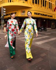 Áo Dài Nữ F2 Lụa Họa Tiết Trắng Hoa Vàng Hồn Việt - Không kèm quần