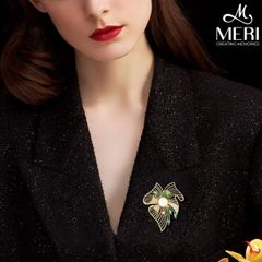 Cài Áo Nữ Meri Hoa Đá Sang Trọng