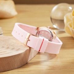Đồng Hồ Nữ GUESS Eve