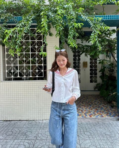 Áo Kiểu Nữ TheBlueTshirt School Girl Shirt -  Ivory White Red ZigZag