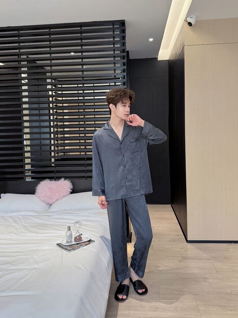 Đồ bộ ngủ pyjama nam nữ Shury Store Home Wear DD21 size 45-95kg phối màu tay dài bộ đôi couple lụa