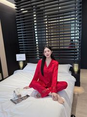 Đồ bộ ngủ pyjama nam nữ Shury Store Home Wear DD21 size 45-95kg phối màu tay dài bộ đôi couple lụa
