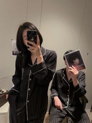 Bộ Pyjama Lụa Đen Kẻ Sọc DD25 Shury Store Home Wear Bộ Đôi Nam Nữ Sang Trọng, Mềm Mịn, Mát Lạnh