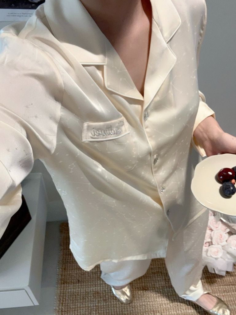 Bộ Pyjama Lụa Kem Hoa Văn TD02 Shury Store Home Wear Đính Cườm Sang Trọng, Mềm Mịn Size M L XL