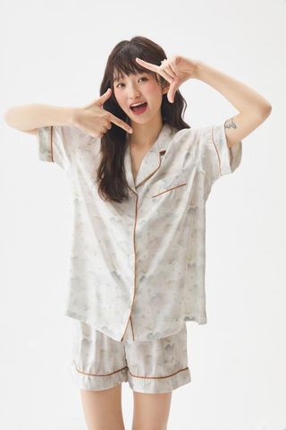 Bộ đồ ngủ lụa in hình đám mây Pyjama NT37 Shury Store Home Wear chất mịn mát size M L XL