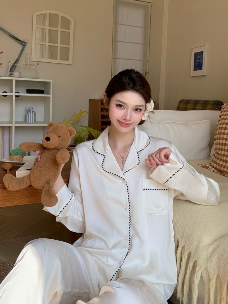 Pyjama Lụa Trắng TD06 Shury Store Home Wear Dài Tay, Thêu Viền, Sang Trọng, Size M L XL