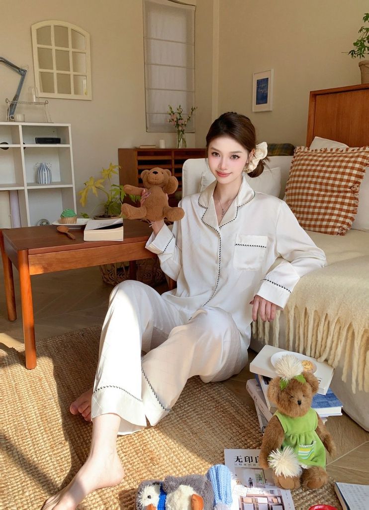 Pyjama Lụa Trắng TD06 Shury Store Home Wear Dài Tay, Thêu Viền, Sang Trọng, Size M L XL
