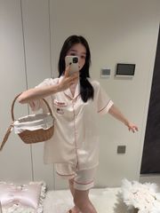 Pyjama Lụa Tay Ngắn Quần Dài Shury Store Home Wear TN37 Tặng Kèm Quần Ngắn Cùng Tone Sang Trọng