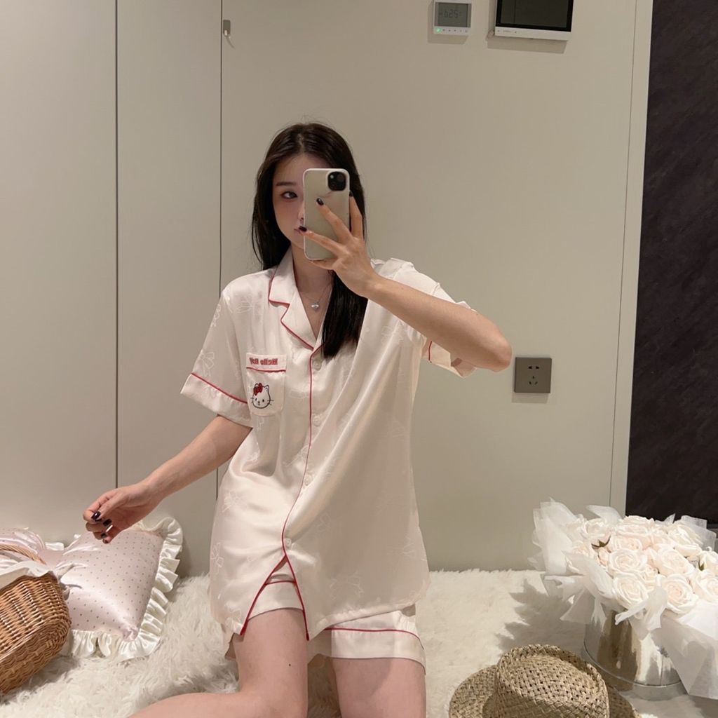 Pyjama Lụa Tay Ngắn Quần Dài Shury Store Home Wear TN37 Tặng Kèm Quần Ngắn Cùng Tone Sang Trọng