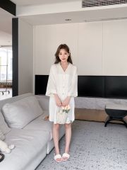 Váy ngủ sơmi lụa Shury Store Home Wear SM57 đầm ngủ lụa freesize in chìm hình Hello Kitty from xuông