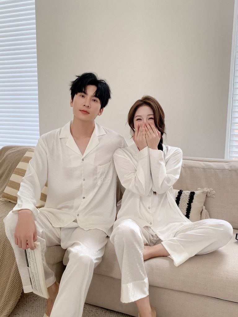 Đồ bộ ngủ pyjama nam nữ Shury Store Home Wear DD14 size 45-95kg màu trắng bộ đôi couple lụa mềm mát