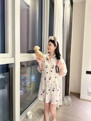 Váy ngủ sơmi lụa nữ Shury Store Home Wear SM22 freesize 45-75kg màu trắng in hình mặc nhà from suông