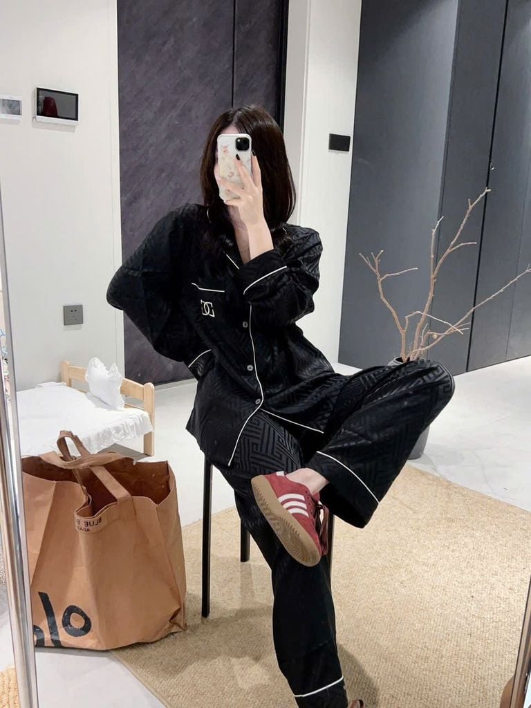 Đồ ngủ pyjama lụa nam hoặc nữ Shury Store Home Wear DD59 size 45-95kg bộ đôi couple tay dài quần dài