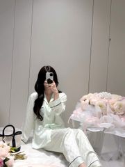 Đồ bộ ngủ nữ pyjama lụa Shury Store Home Wear TD07 tay dài quần dài hoạ tiết in chìm mặc nhà mềm mát