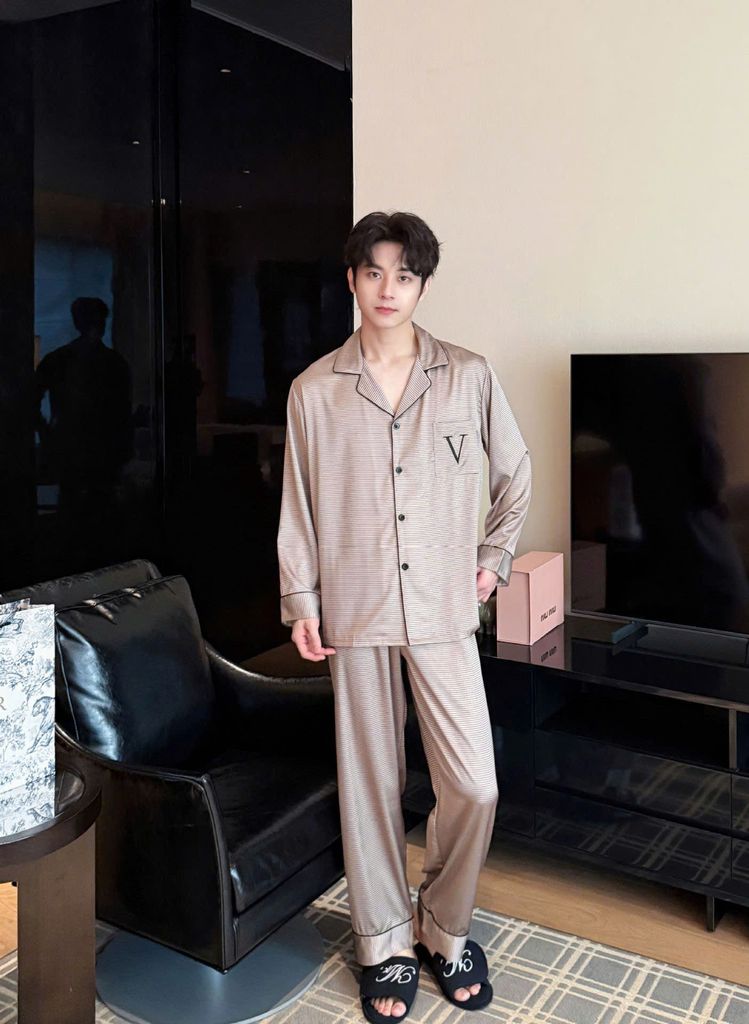 Đồ ngủ pyjama lụa nam nữ Shury Store Home Wear DD18 size 45-95kg tay dài quần dài  bộ đôi couple lụa