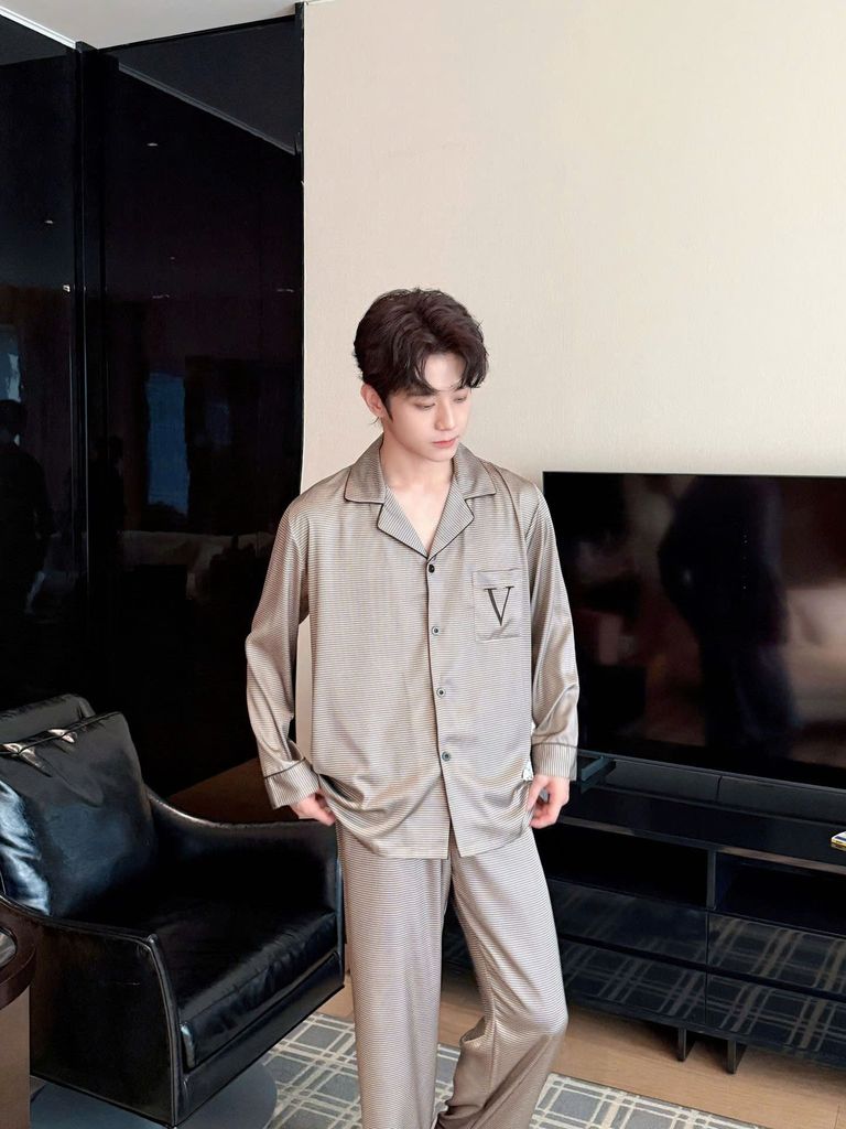 Đồ ngủ pyjama lụa nam nữ Shury Store Home Wear DD18 size 45-95kg tay dài quần dài  bộ đôi couple lụa