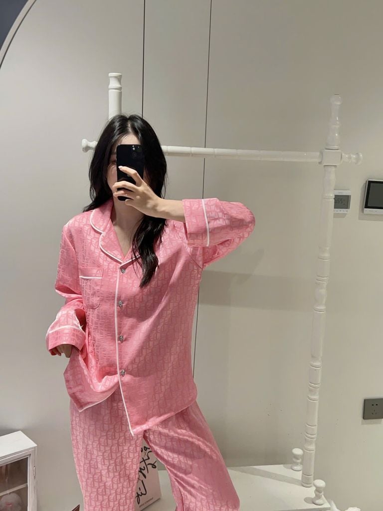 Bộ đồ ngủ lụa nữ Shury Store Home Wear TD29 bộ pyjama ngủ lụa tay dài phối ren form suông dễ thương
