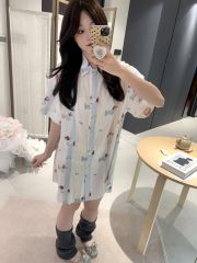 Váy ngủ sơmi lụa nữ Shury Store Home Wear SM22 freesize 45-75kg màu trắng in hình mặc nhà from suông
