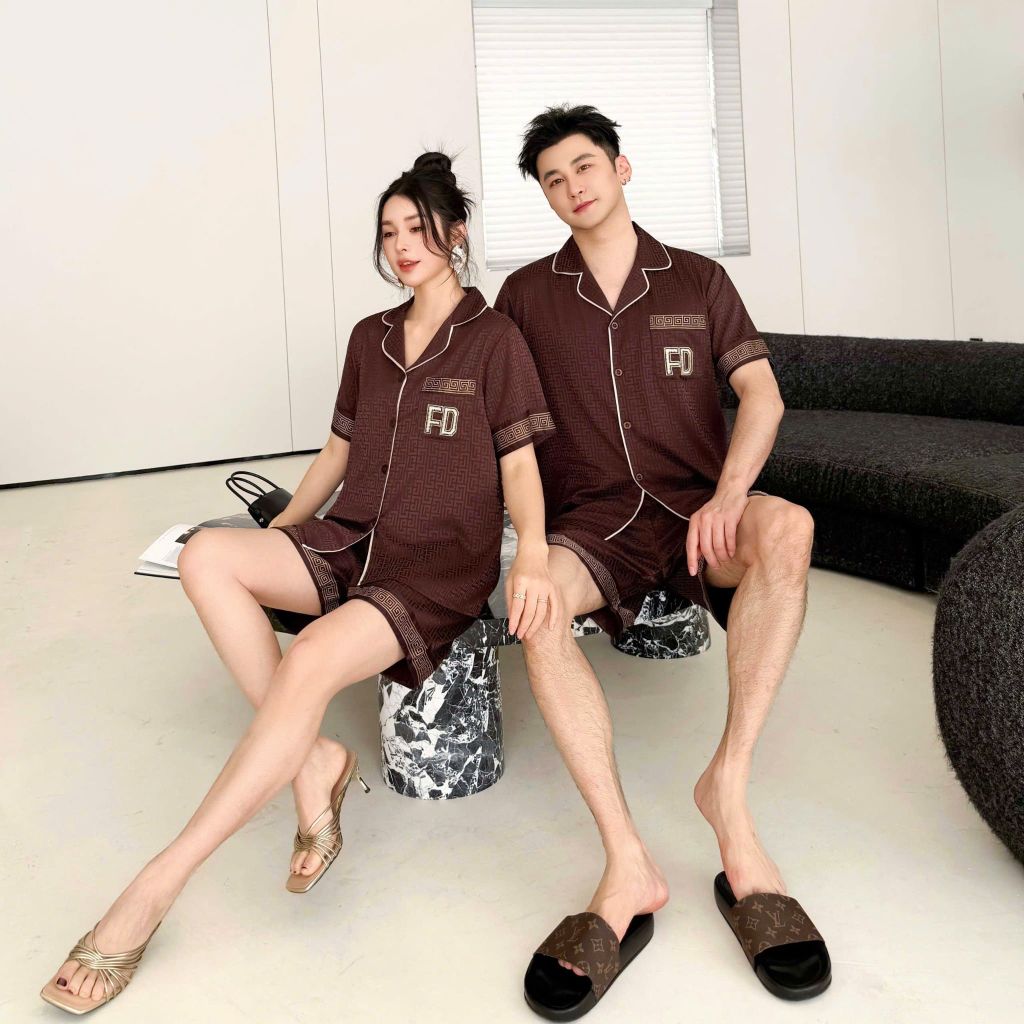 Đồ ngủ pyjama nam nữ Shury Store Home Wear CTN20 size 45-95kg màu nâu tay ngắn bộ đôi couple