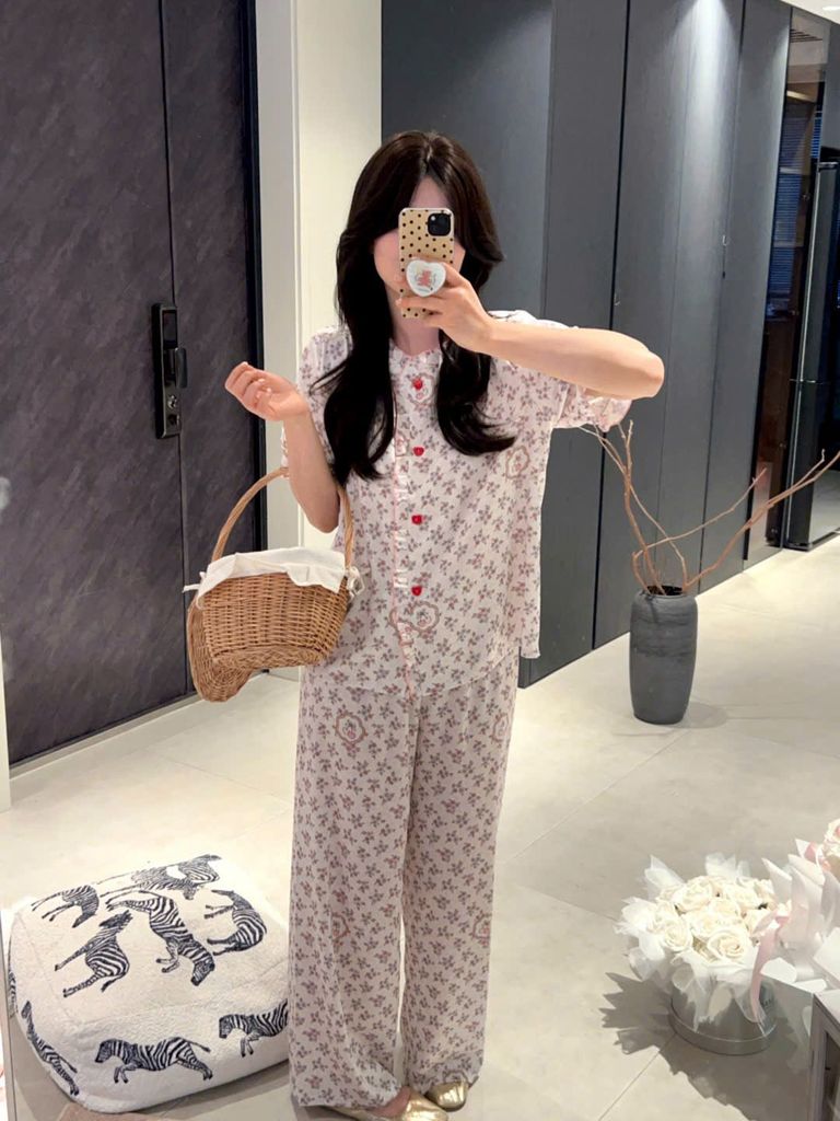 Đồ bộ ngủ nữ pyjama lụa Shury Store Home Wear TN32 tay ngắn quần dài in hoạ tiết size 45-75kg mềm