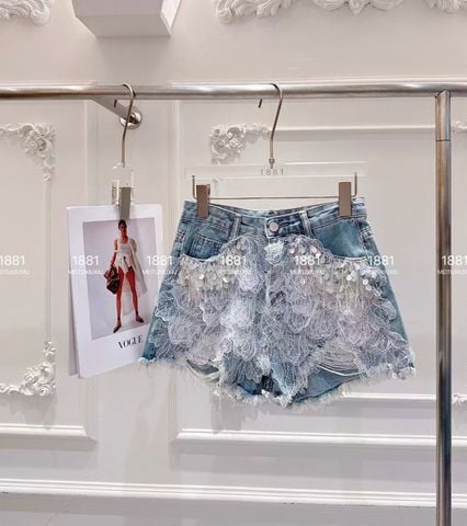 Quần Short Jeans Phối Ren