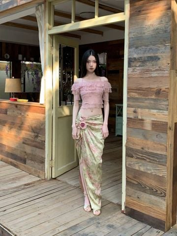 Set Áo Ren Hồng + Chân Váy Lụa