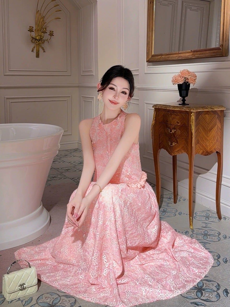 Set Hồng Tiểu Thư