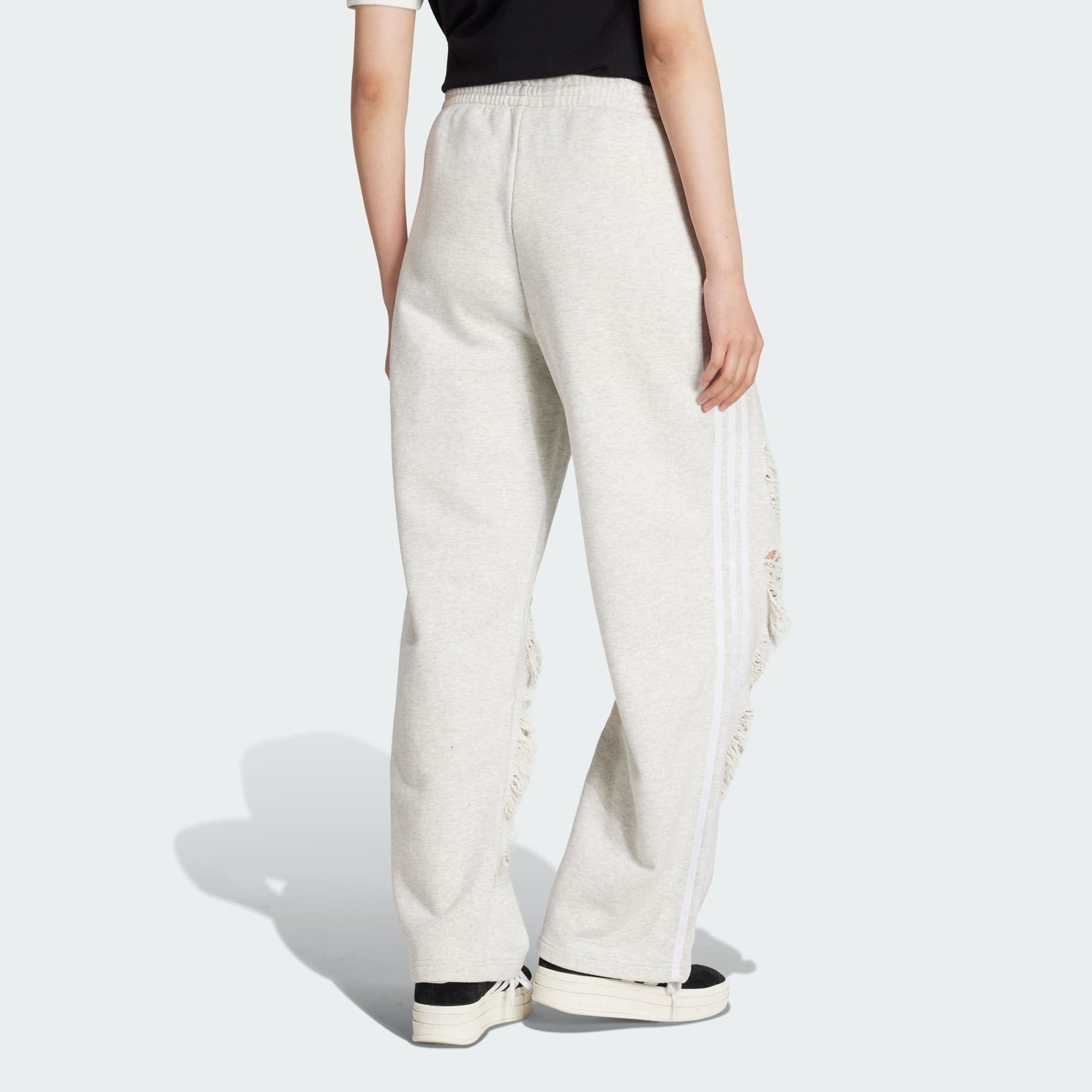  Quần nỉ adidas Originals Distressed Sweatpants Nữ - KC8822 