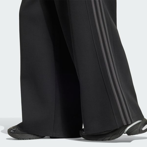  Quần nỉ ống suông adidas SST 2.0 Long Trackpant Nữ - KT1779 