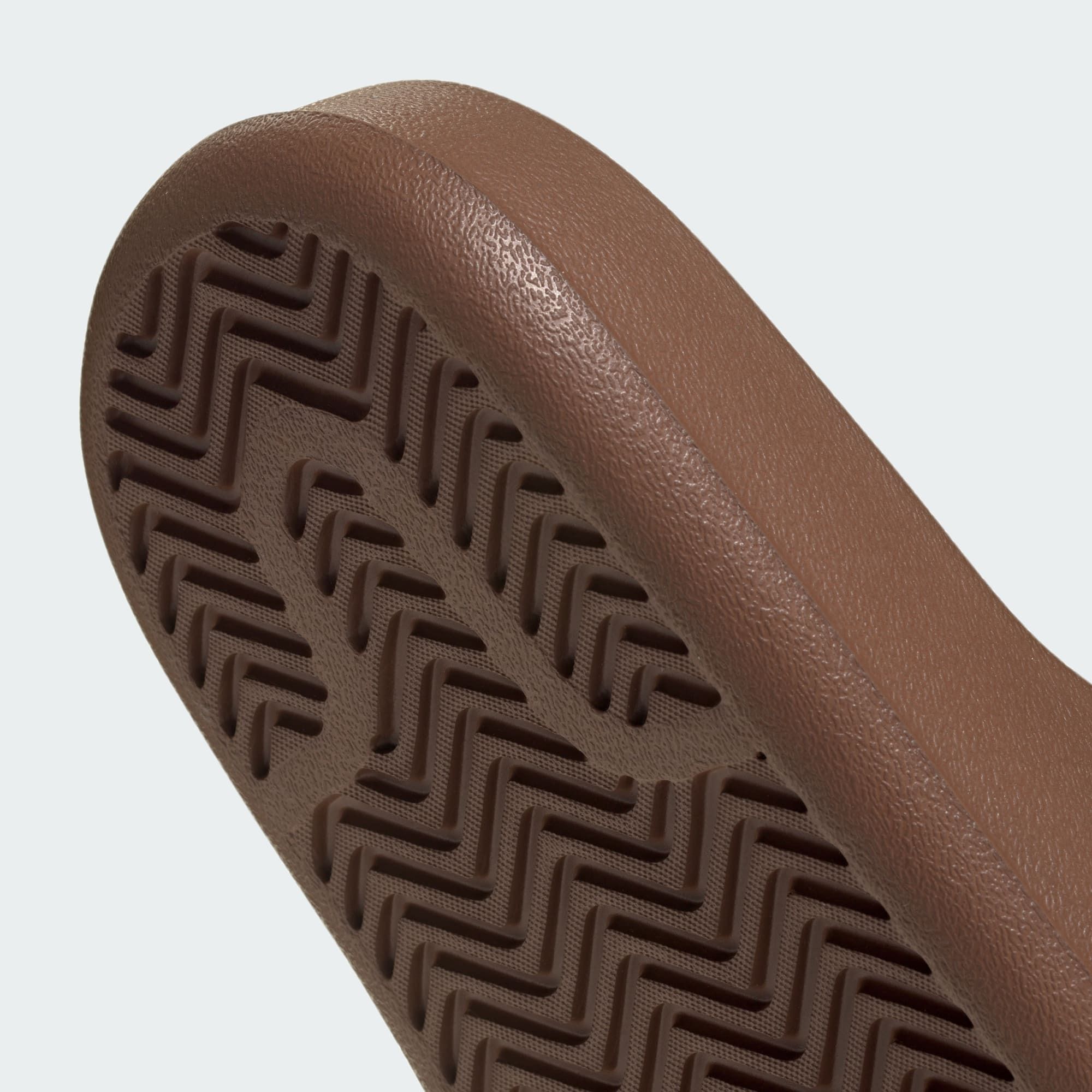  Dép quai ngang adidas Adilette 00s Nam - KK3581 