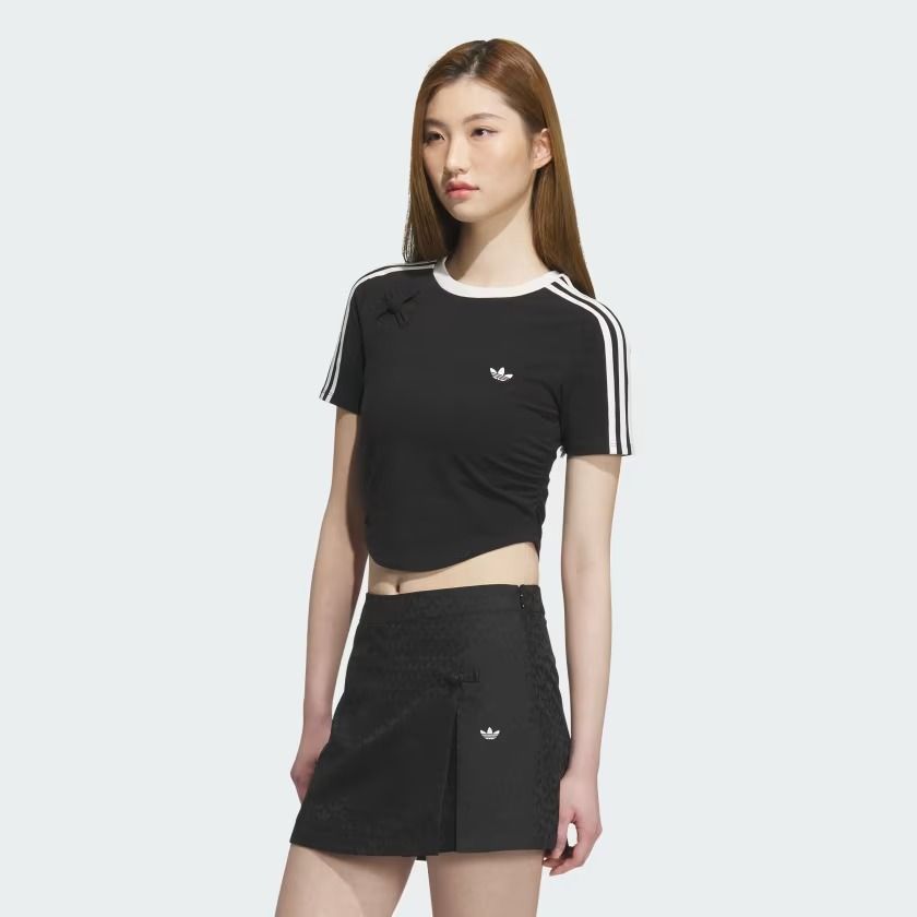  Áo T-shirt adidas New Year Nữ - KC5851 