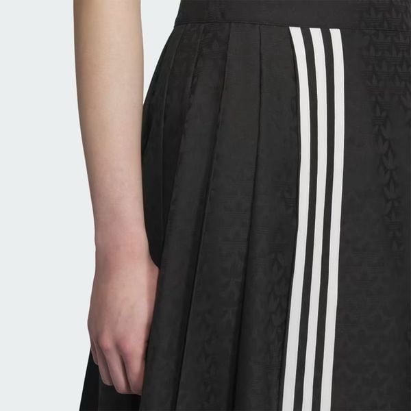  Chân váy adidas New Year Nữ - KC5843 