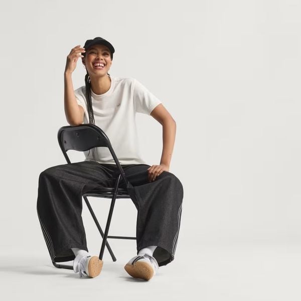  Áo T-shirt adidas Premium Essentials Nữ - JW3654 